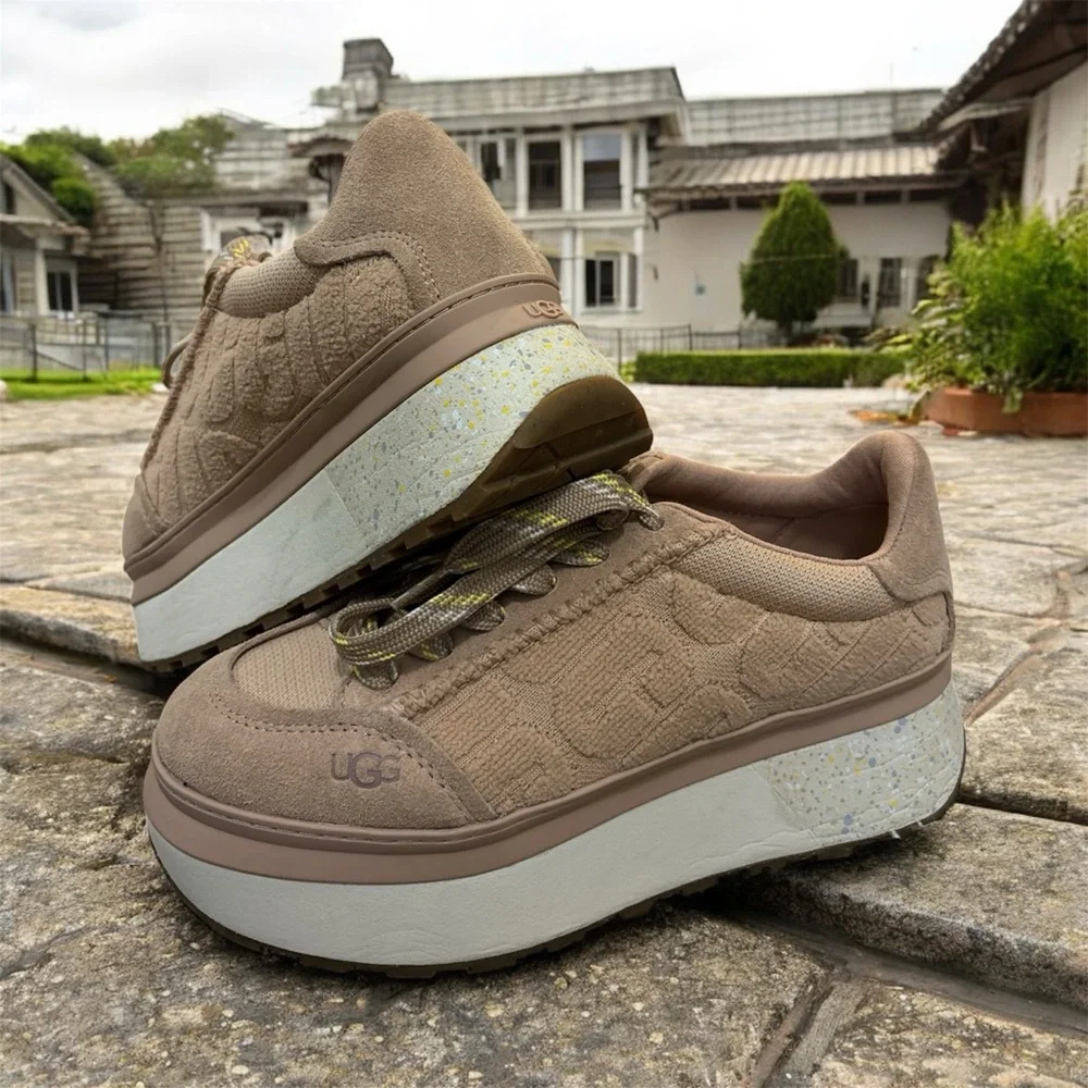UGG Tan Sneakers with Suede Exterior and Plush Lining - Picture 4 of 7
